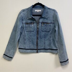 GG JEANS - Light Wash Denim Zip-Front Jacket with Black Trim